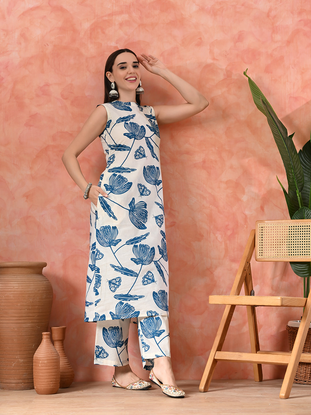 Floral Printed A-Line Kurta With Trousers