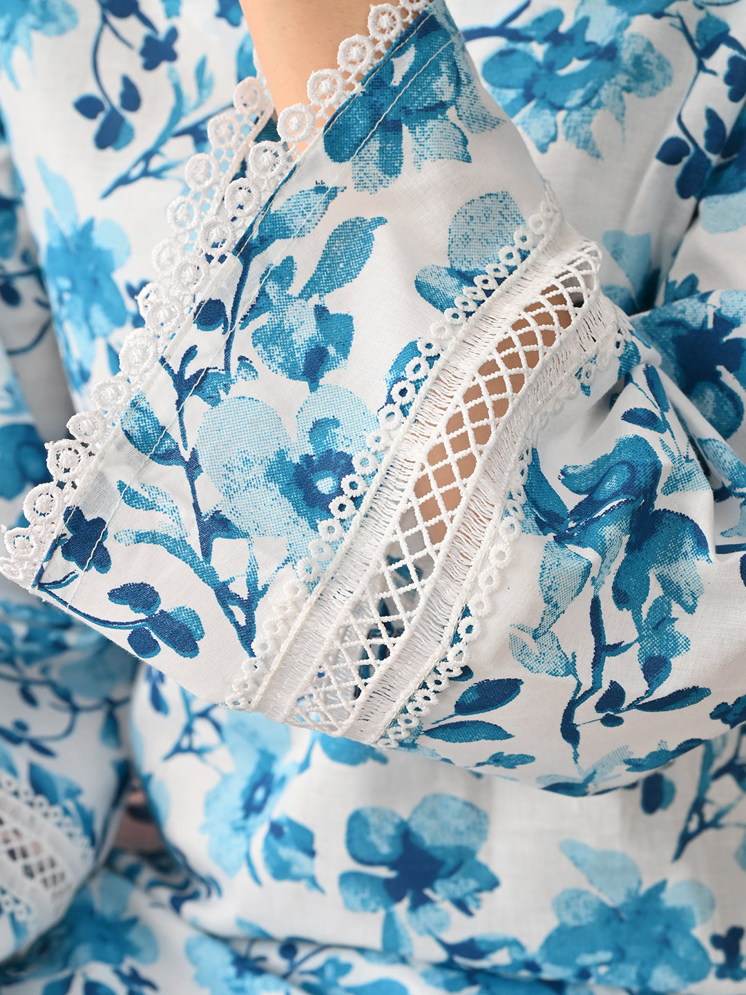 Women Floral Printed Cotton Kurta with Dhoti Pant