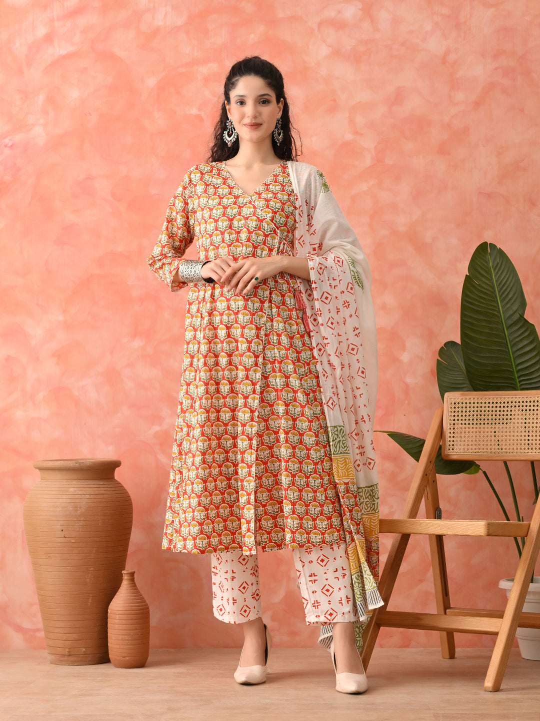 Women Floral Printed Cotton Kurta with Trousers & Dupatta