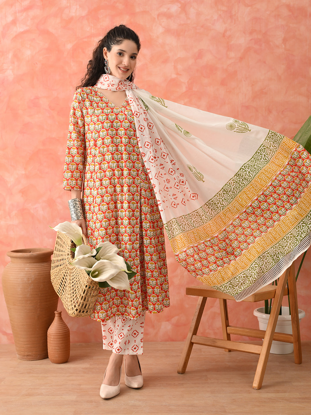 Women Floral Printed Cotton Kurta with Trousers & Dupatta