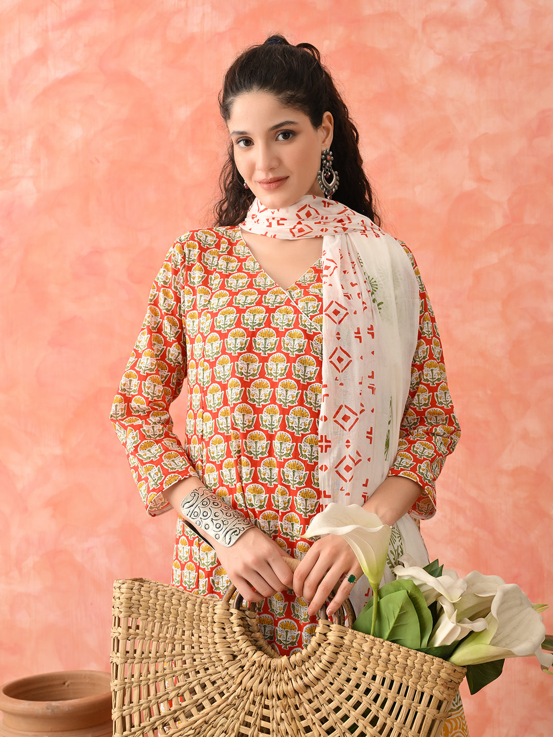 Women Floral Printed Cotton Kurta with Trousers & Dupatta