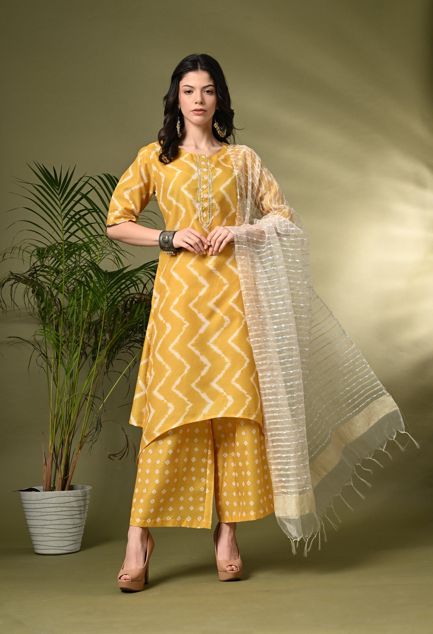 Vibrant & Chic: Women's Mustard Yellow Printed Poly Muslin Kurta Set with Art Silk Dupatta