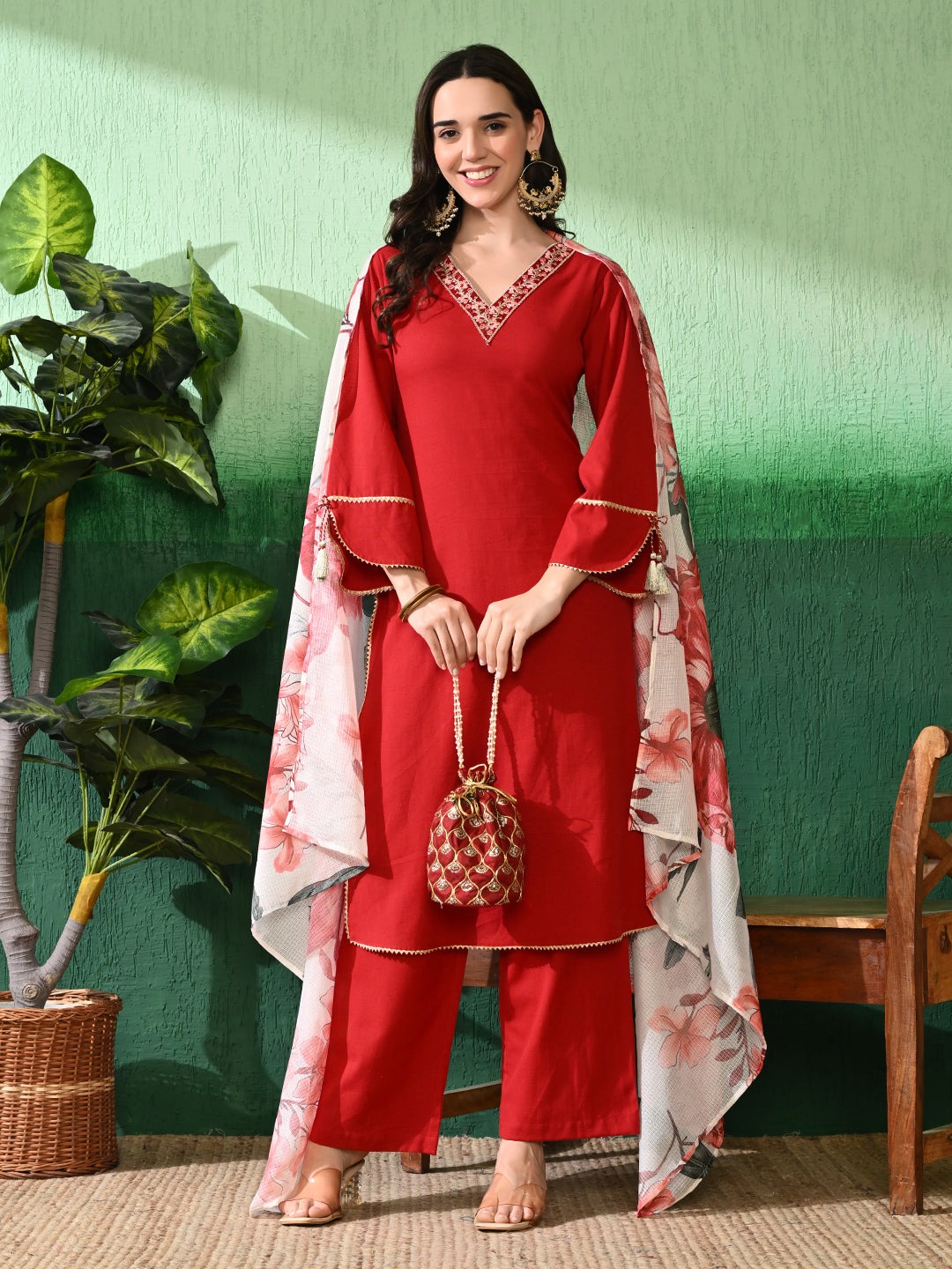 Elegant & Versatile: Women's Red Cotton Flex Kurta Set with Floral Kota Check Dupatta