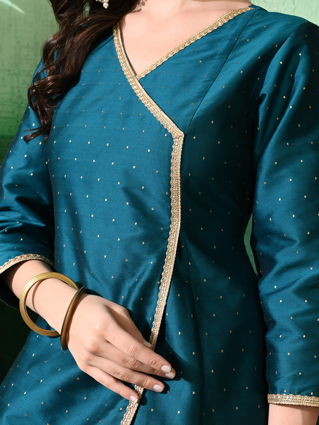 Embroidered Ethnic A-Line Kurta With Trousers