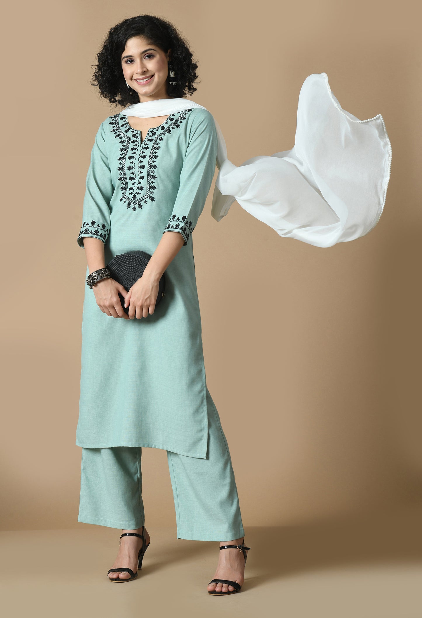 Floral Yoke Design Regular Thread Work Kurta & Trousers With Dupatta
